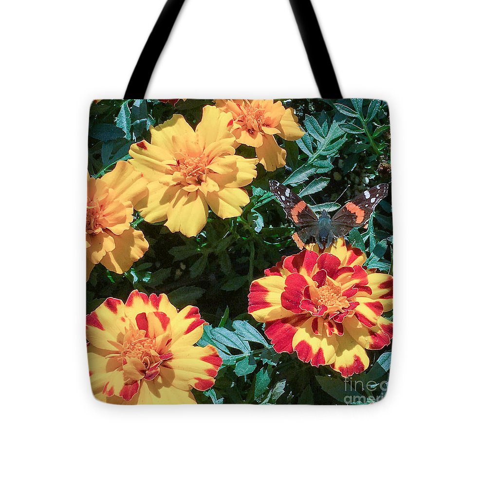 Red Admiral on Marigold - Tote Bag